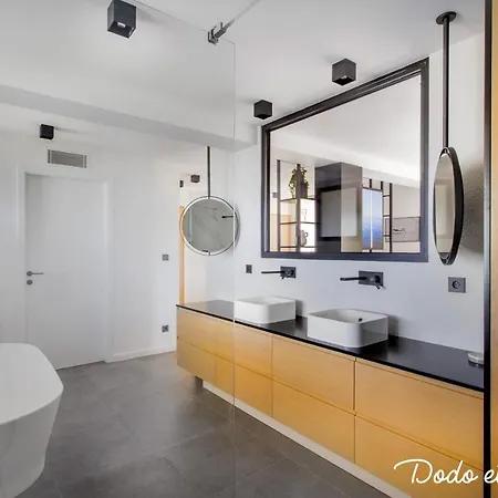 Outstanding 4 Bedroom House With Swimming Pool - Dodo Et Tartine ヴィラ